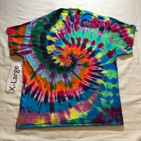 XL Tie-Dye Wild Spiral Tee