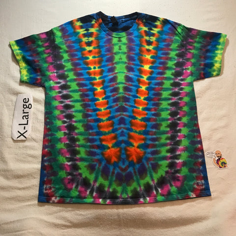 XL Tie-Dyed Random WILD V Pleated Tee