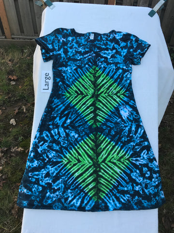 Large Tie-Dyed Mid-Calf  Short Sleeve Play Dress